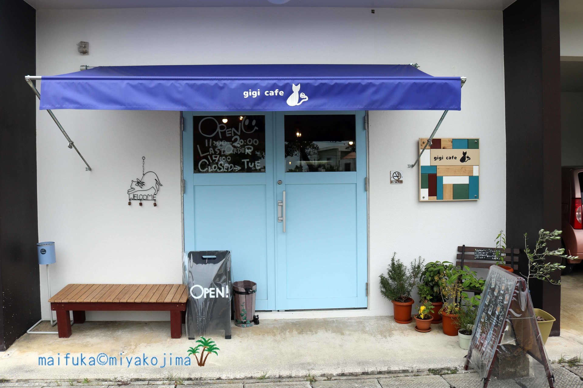 宮古島の可愛らしいカフェ見つけました ジジカフェ 閉店してるみたいです 宮古島の秘密ビーチ